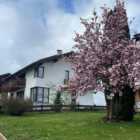 Apartamento Mit 3 Schlafzimmer Irschenberg